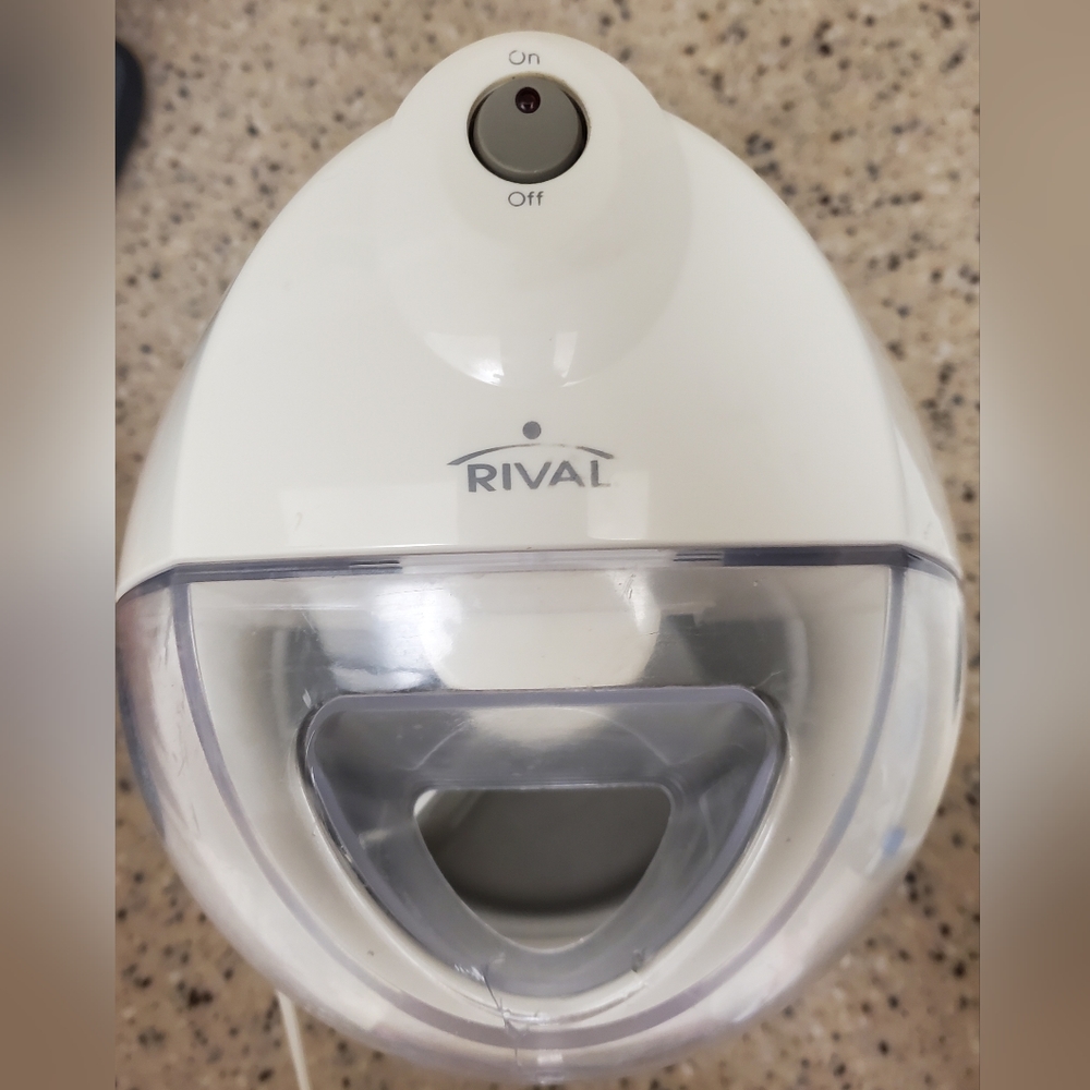 Rival gourmet GC8151 ice cream maker 1.5 quart